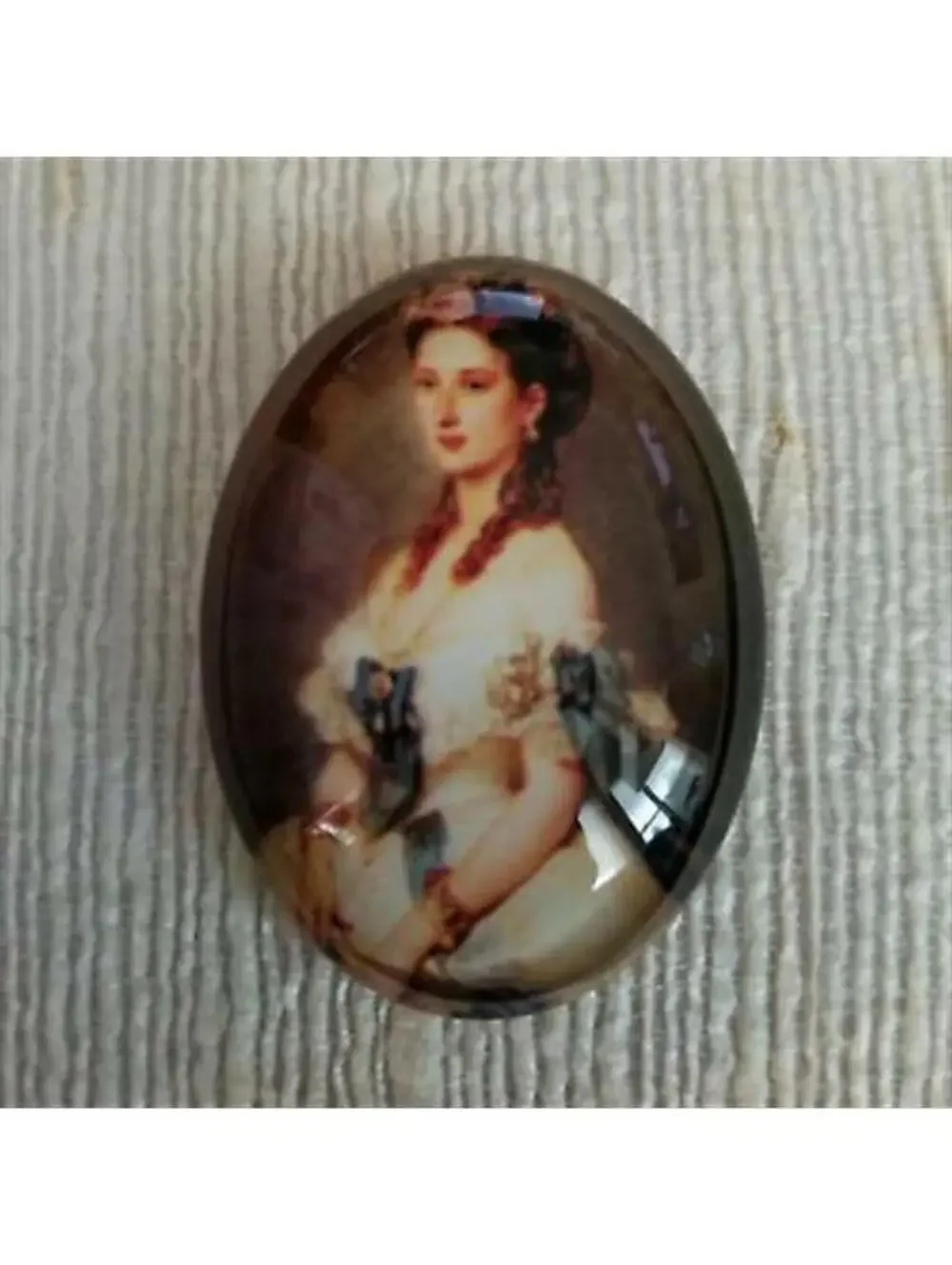 Vintage Victorian Style Lady Blue Bow Cameo Tempered Glass Oval Cabochon 40x30mm